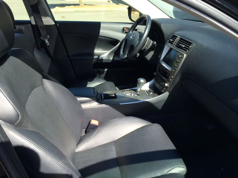 2006 Lexus IS 350 Sedan - Image 11