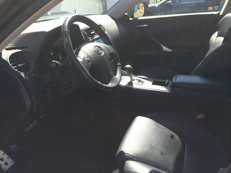 2006 Lexus IS 350 Sedan - Image 17