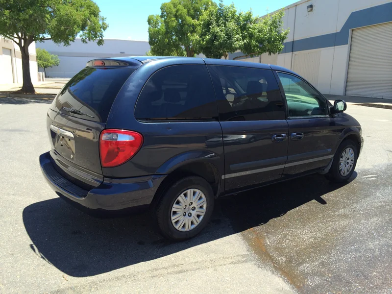 2007 CHRYSLER TOWN & COUNTRY - Image 6