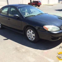 2005 Ford Taurus SE