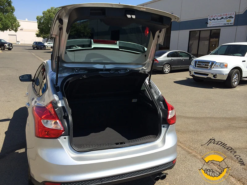 2012 Ford Focus SE - Image 8