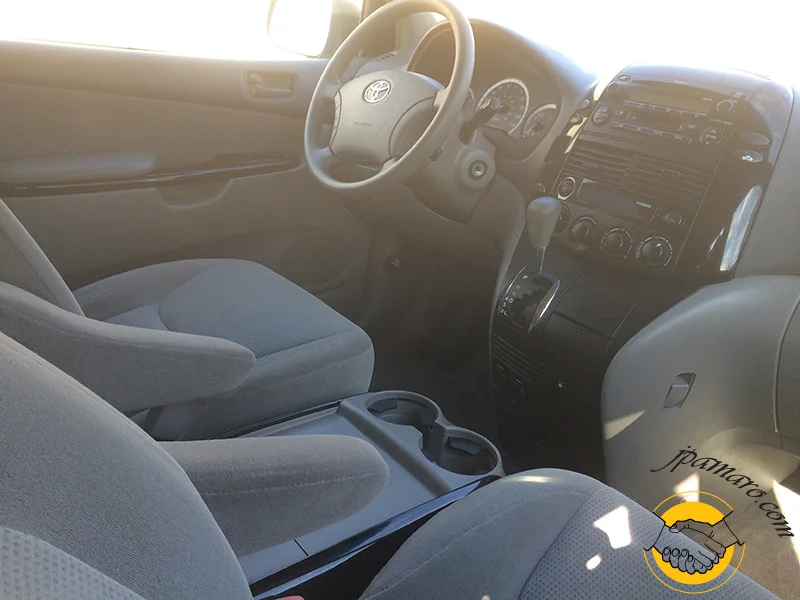 2005 Toyota Sienna LE SPORTSVAN - Image 13