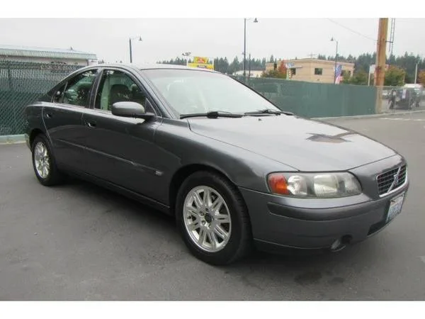 2004 VOLVO S60