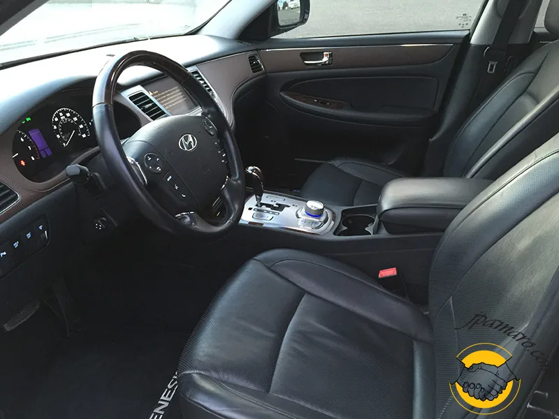 2009 HYUNDAI GENESIS - Image 10