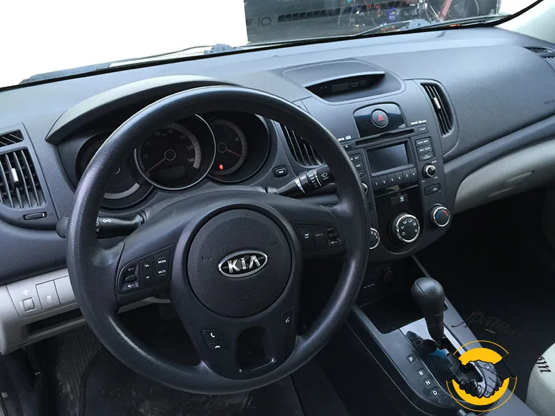 2010 KIA FORTE EX - Image 10