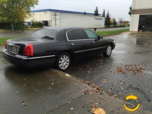 2007 LINCOLN TOWN CAR EXECUTIVE "L" - Image 2