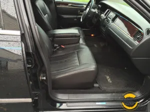 2007 LINCOLN TOWN CAR EXECUTIVE "L" - Image 3